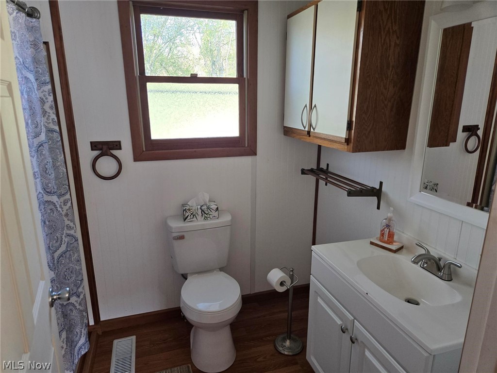 6341 N State Route 669 NW Mcconnelsville OH 43756