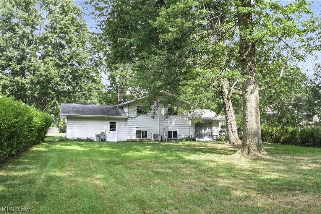 4958 Hampton Drive North Olmsted OH 44070
