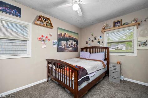 571 Hilliard Road Elyria OH 44035