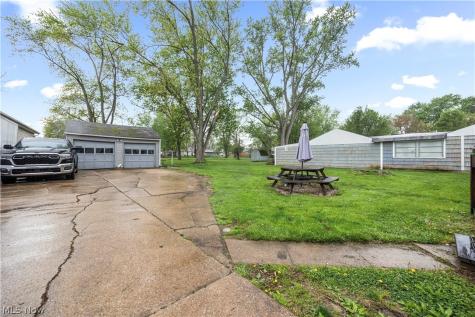 571 Hilliard Road Elyria OH 44035