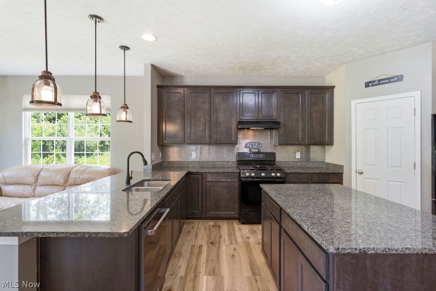 10367 Maryland Street Aurora OH 44202