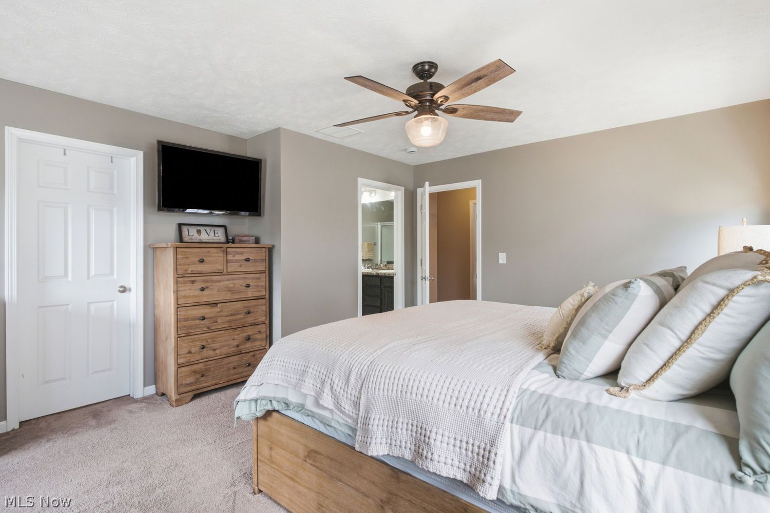10367 Maryland Street Aurora OH 44202