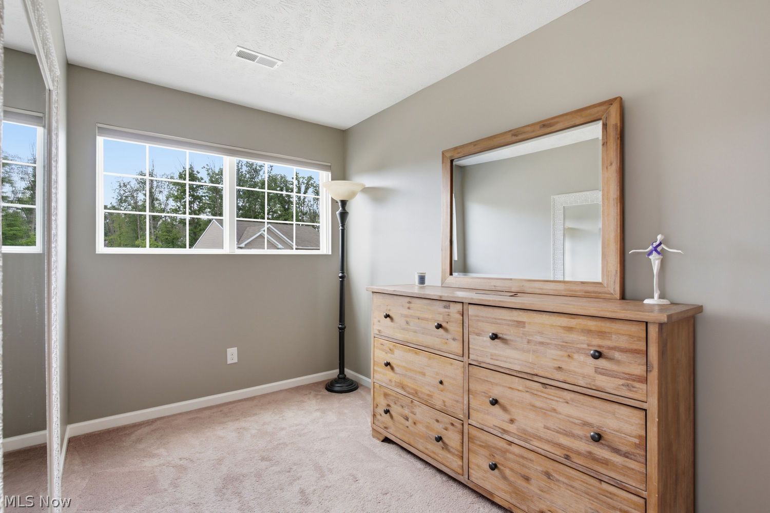 10367 Maryland Street Aurora OH 44202