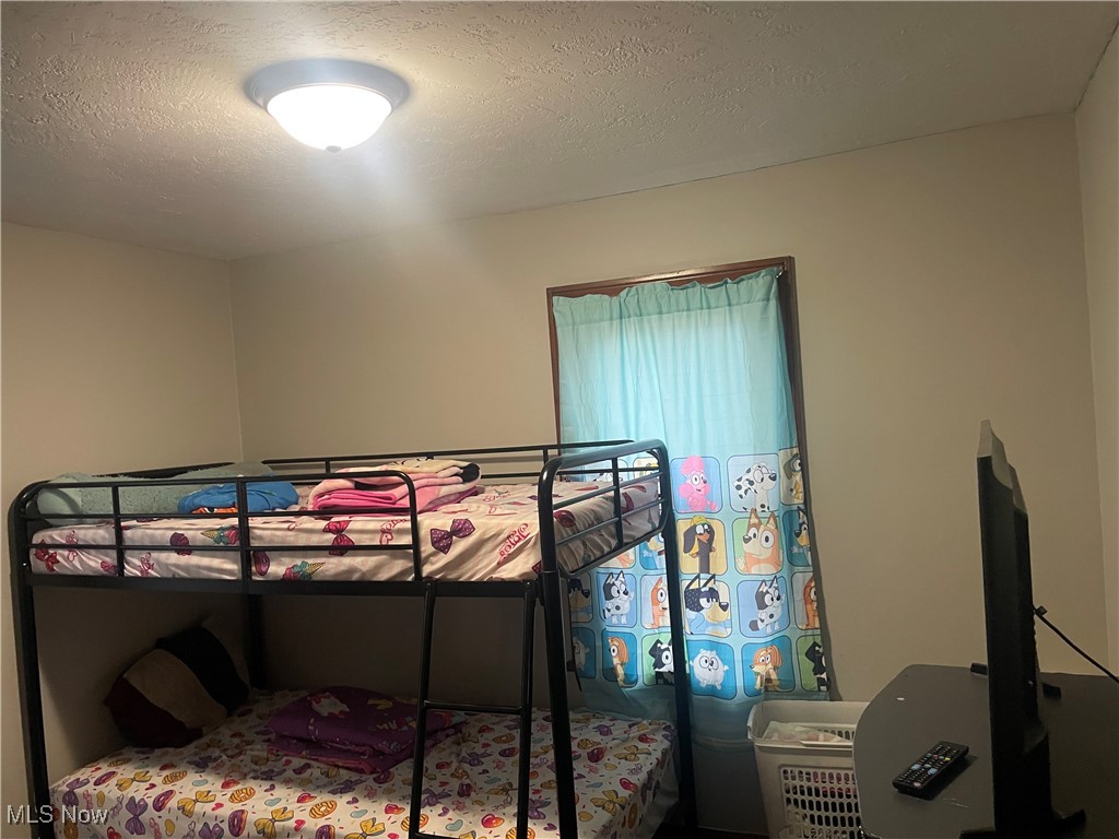 429 Gobel Avenue NE Canton OH 44704