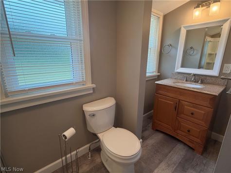 1463 Columbia Road Valley City OH 44280