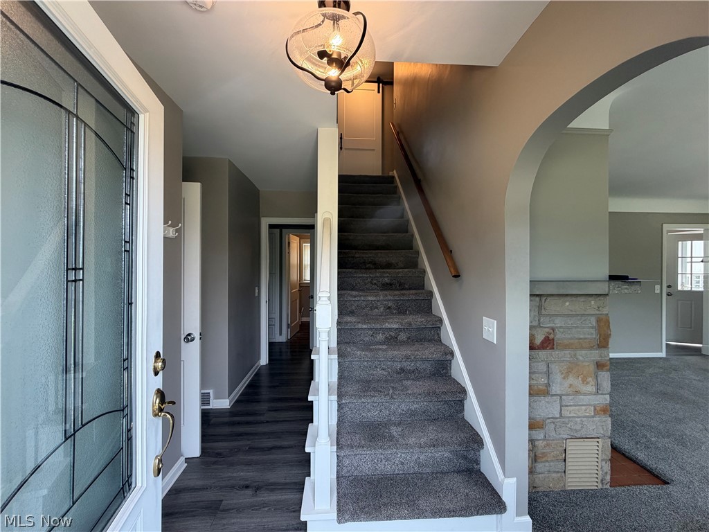 1463 Columbia Road Valley City OH 44280