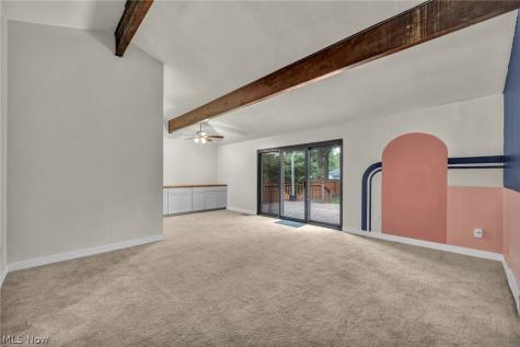 7647 Mccreary Road Seven Hills OH 44131