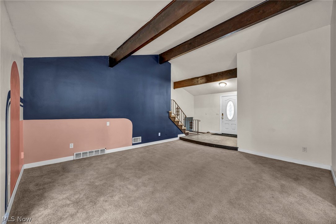 7647 Mccreary Road Seven Hills OH 44131