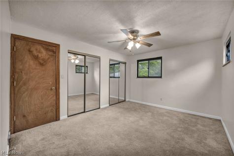 7647 Mccreary Road Seven Hills OH 44131