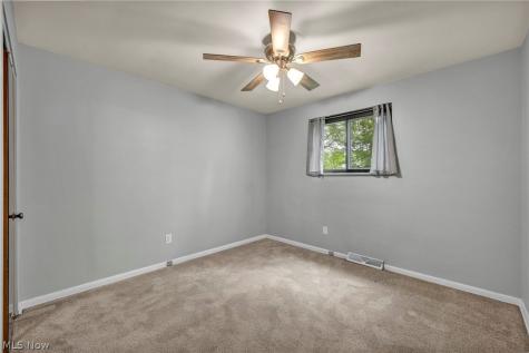 7647 Mccreary Road Seven Hills OH 44131