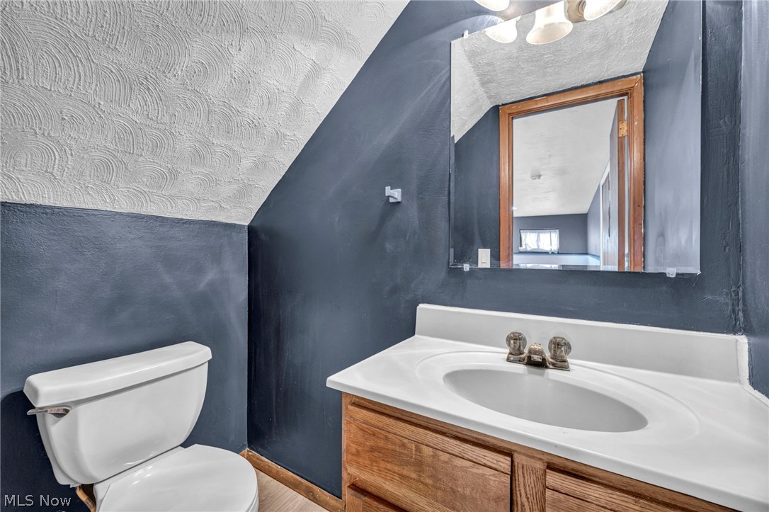 7647 Mccreary Road Seven Hills OH 44131