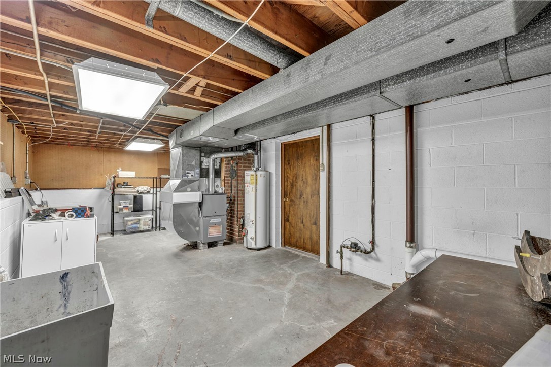 7647 Mccreary Road Seven Hills OH 44131