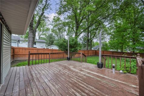 7647 Mccreary Road Seven Hills OH 44131