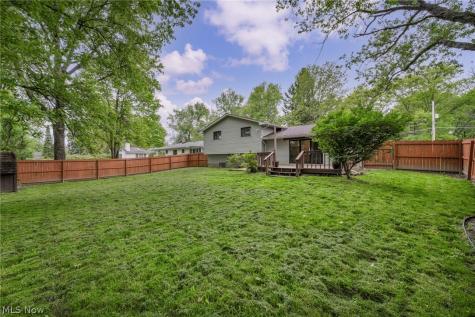 7647 Mccreary Road Seven Hills OH 44131
