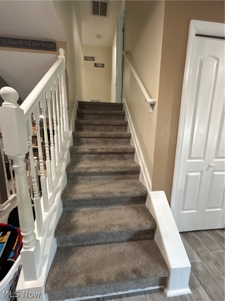 121 Bethesda Circle Elyria OH 44035