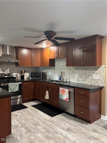 121 Bethesda Circle Elyria OH 44035