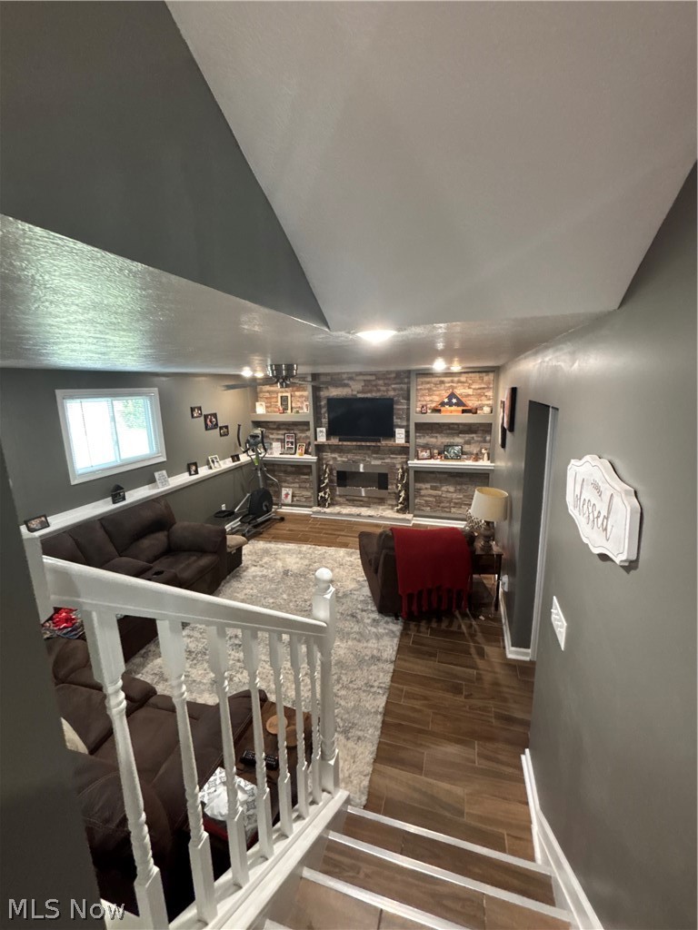 121 Bethesda Circle Elyria OH 44035