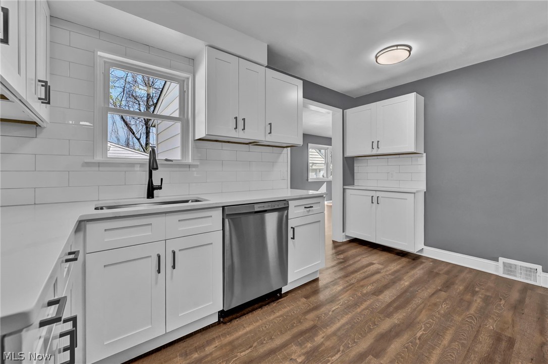 612 North Street Brooklyn Heights OH 44131