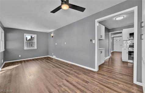 612 North Street Brooklyn Heights OH 44131