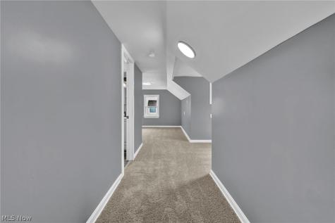 612 North Street Brooklyn Heights OH 44131