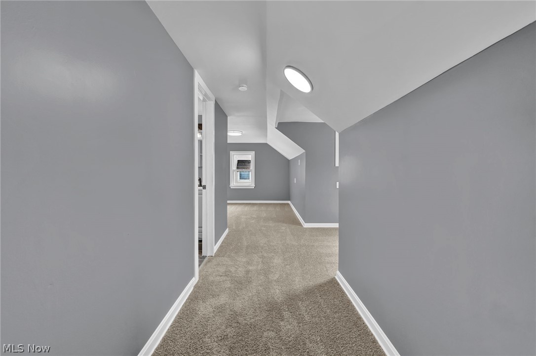 612 North Street Brooklyn Heights OH 44131
