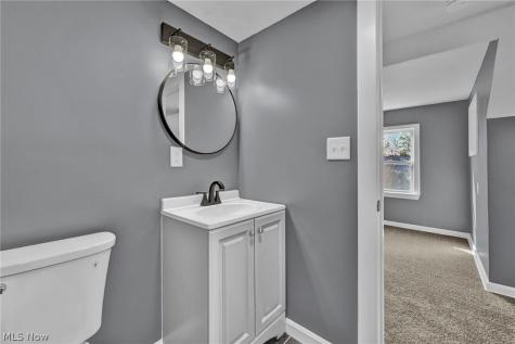 612 North Street Brooklyn Heights OH 44131
