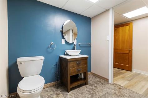 150 Sharmont Drive Steubenville OH 43952
