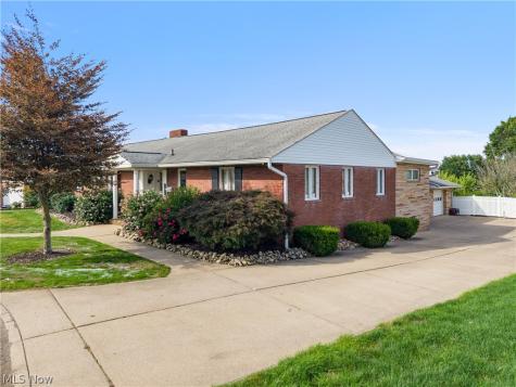 150 Sharmont Drive Steubenville OH 43952