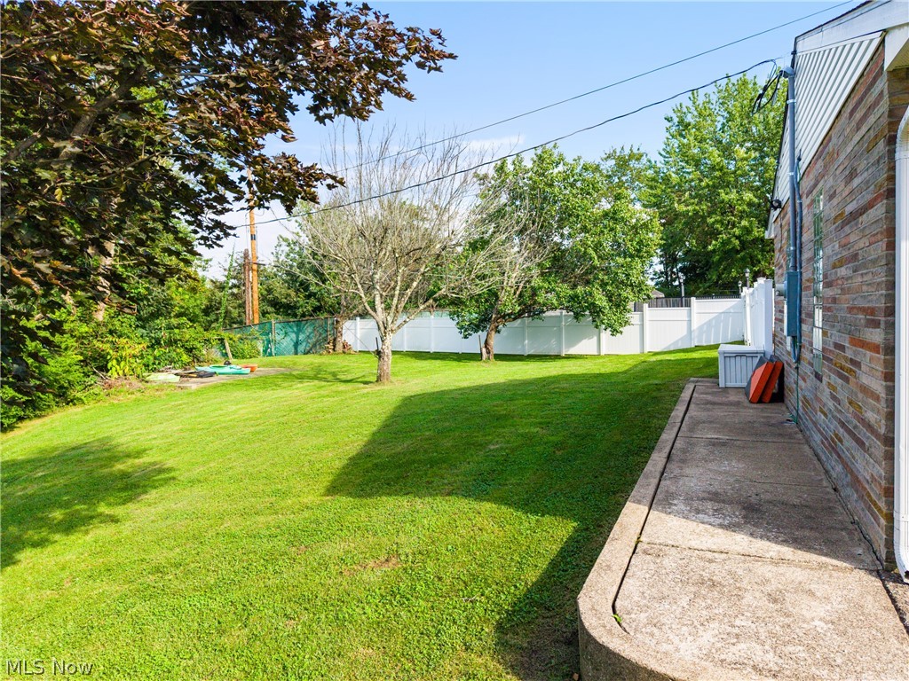 150 Sharmont Drive Steubenville OH 43952