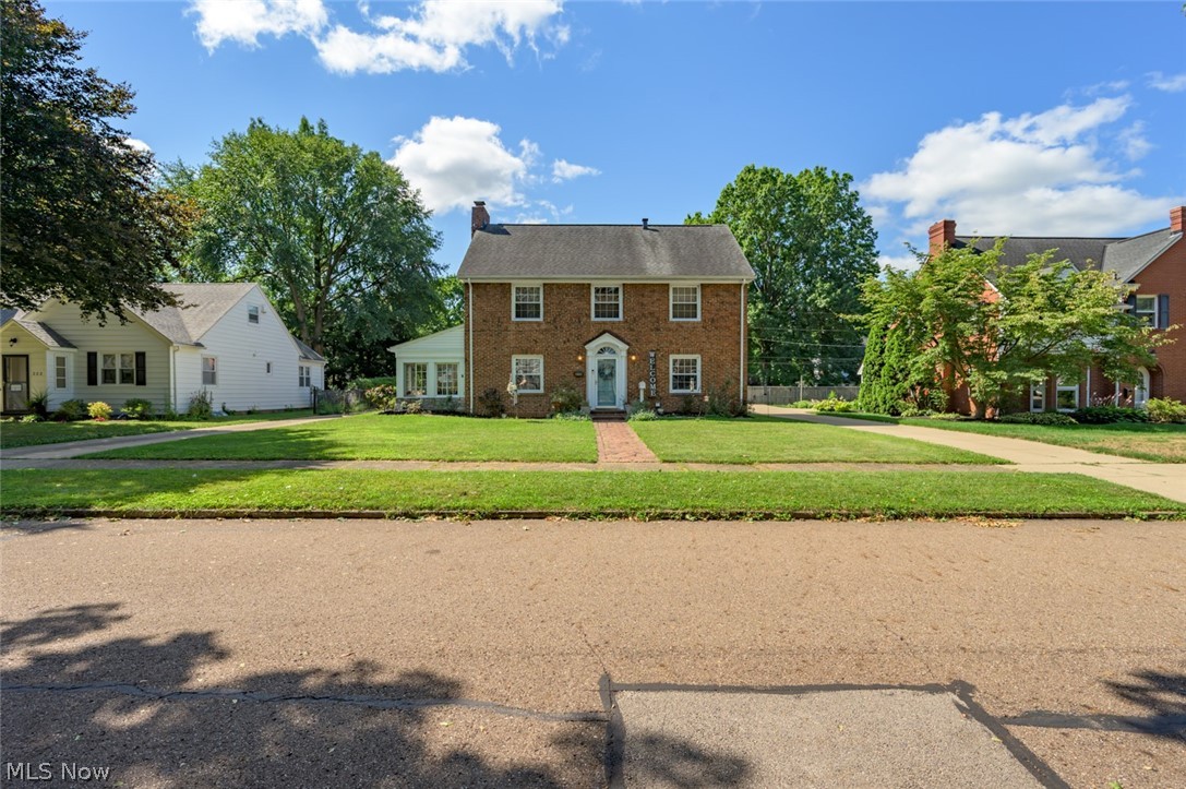 228 Kenwick Drive Akron OH 44313