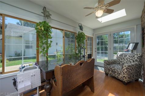 228 Kenwick Drive Akron OH 44313
