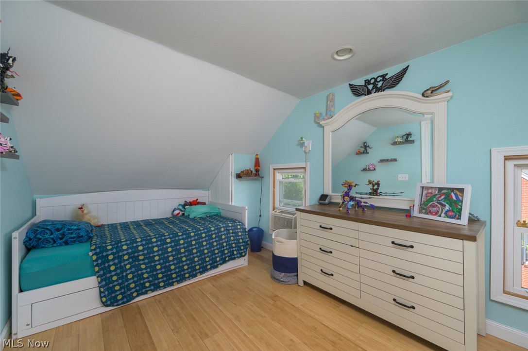 228 Kenwick Drive Akron OH 44313