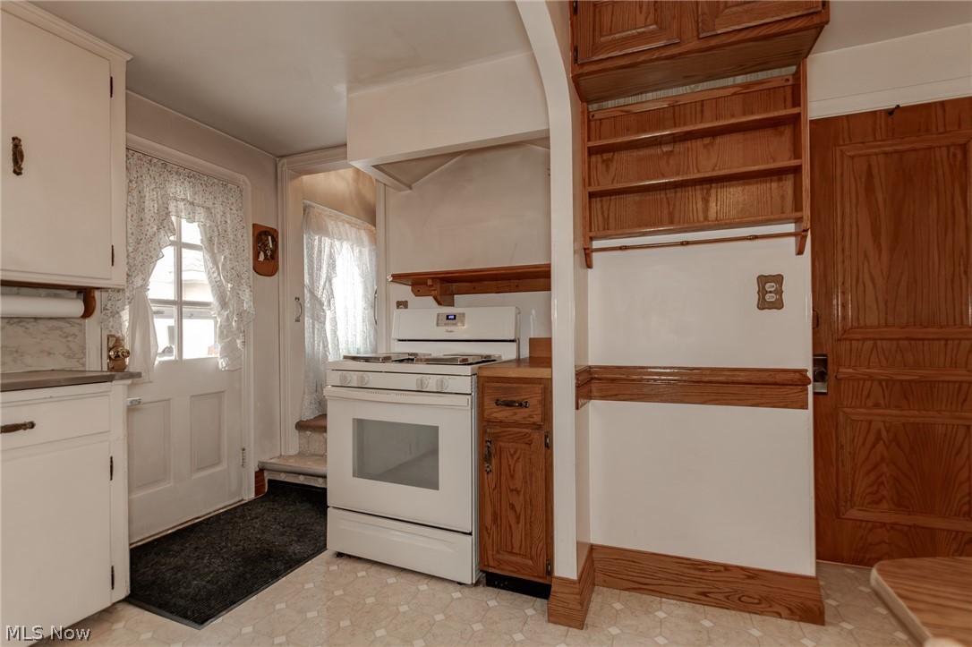 4550 Lilac Road South Euclid OH 44121