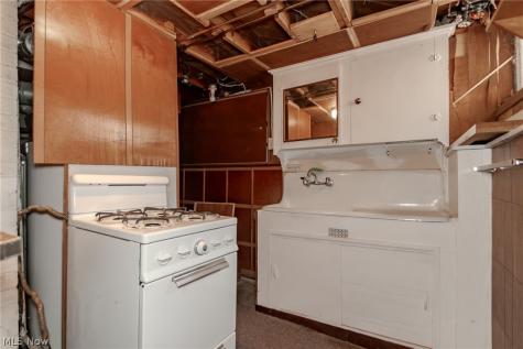 4550 Lilac Road South Euclid OH 44121