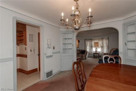 4550 Lilac Road South Euclid OH 44121