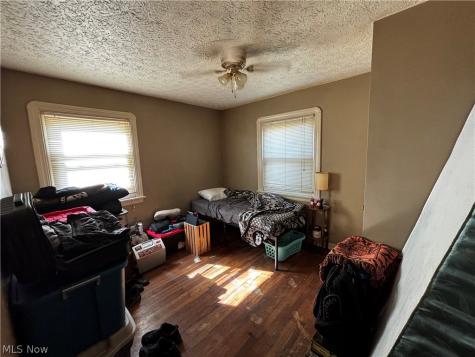 1347 Hammel Street Akron OH 44306