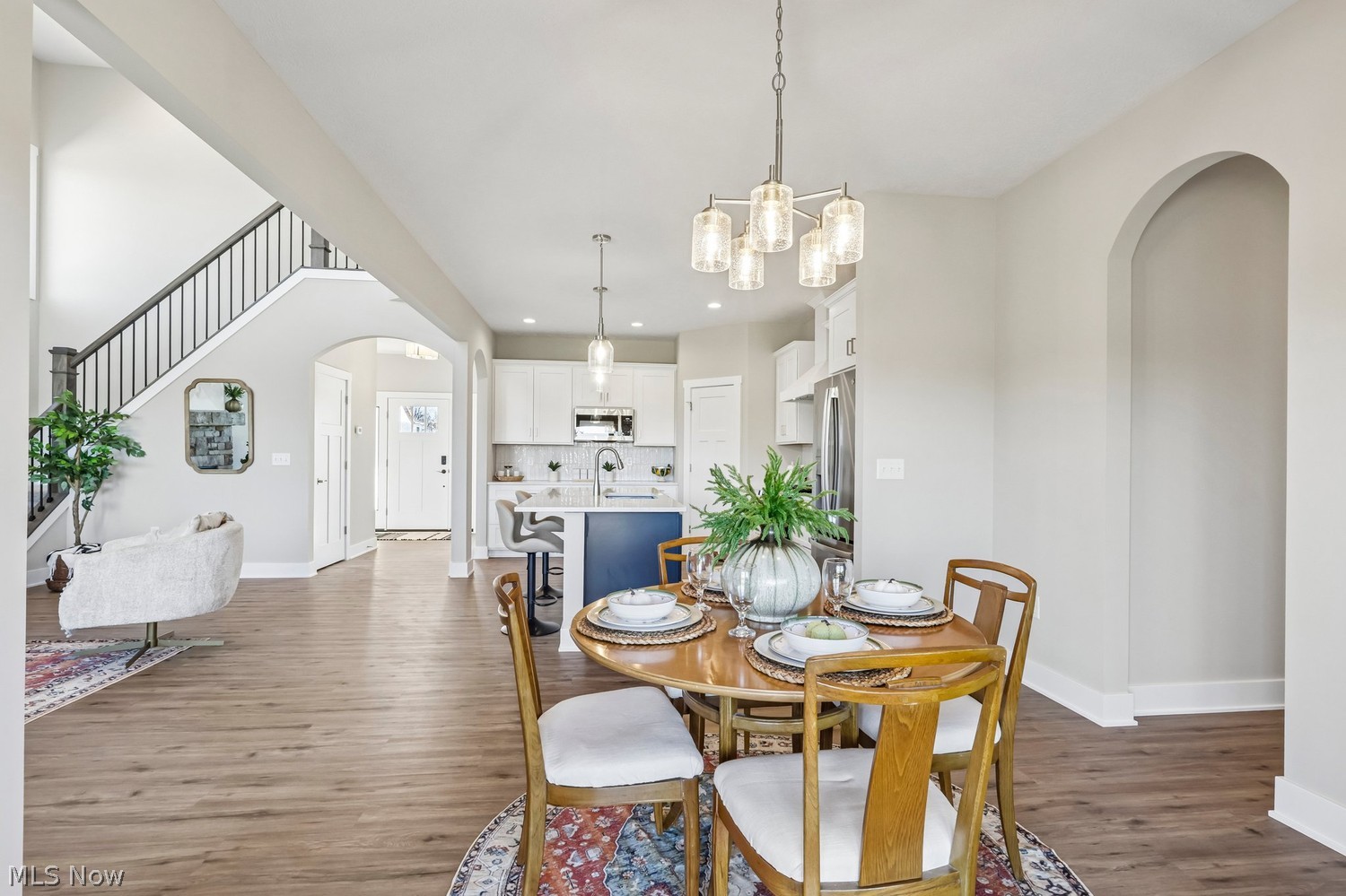 2287 NW Ledgestone Drive NW Uniontown OH 44685