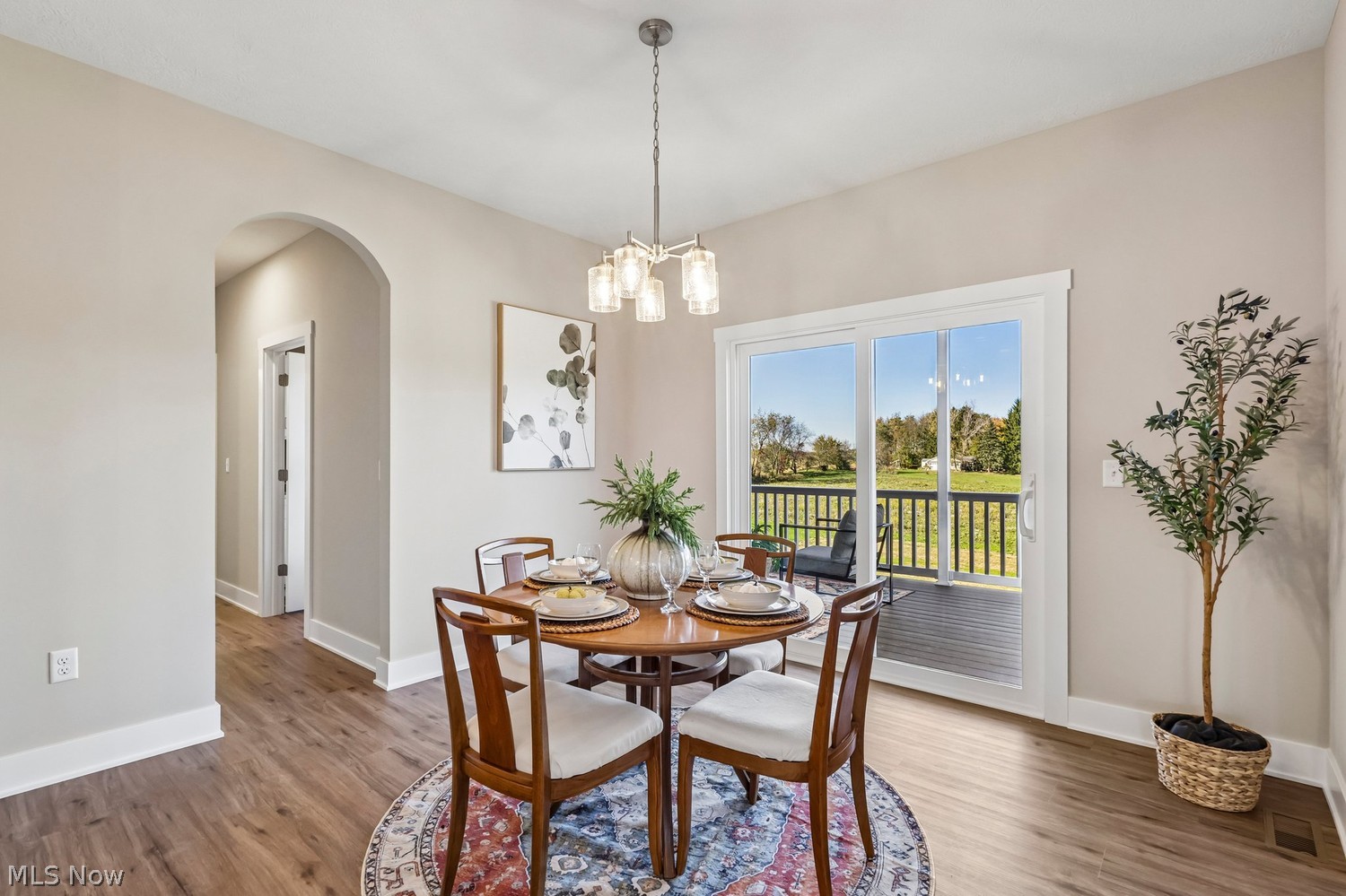 2287 NW Ledgestone Drive NW Uniontown OH 44685
