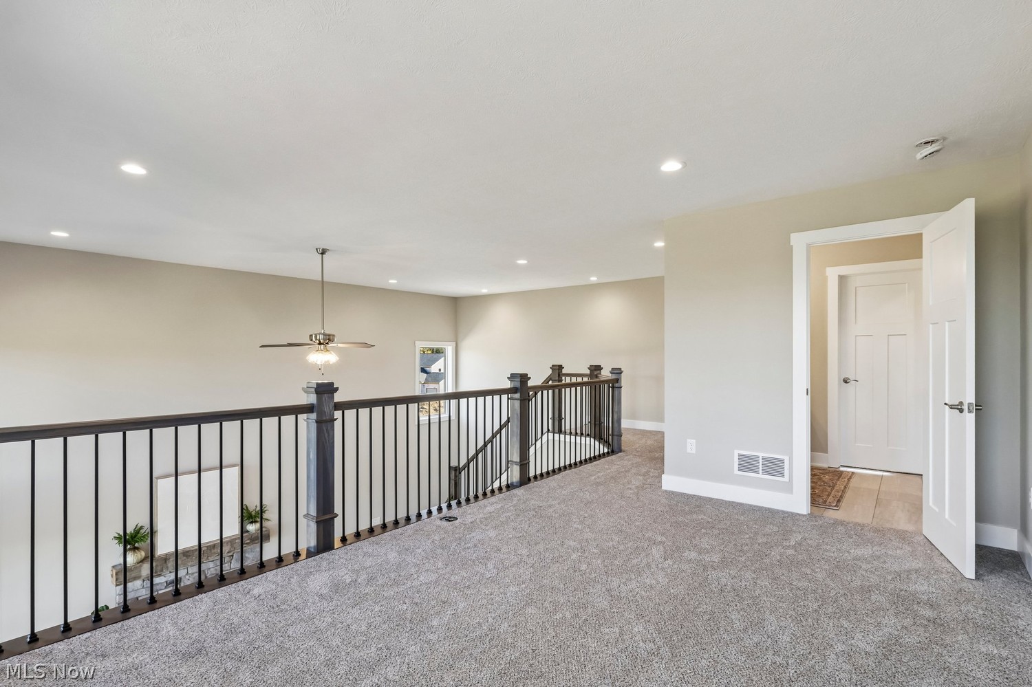 2287 NW Ledgestone Drive NW Uniontown OH 44685