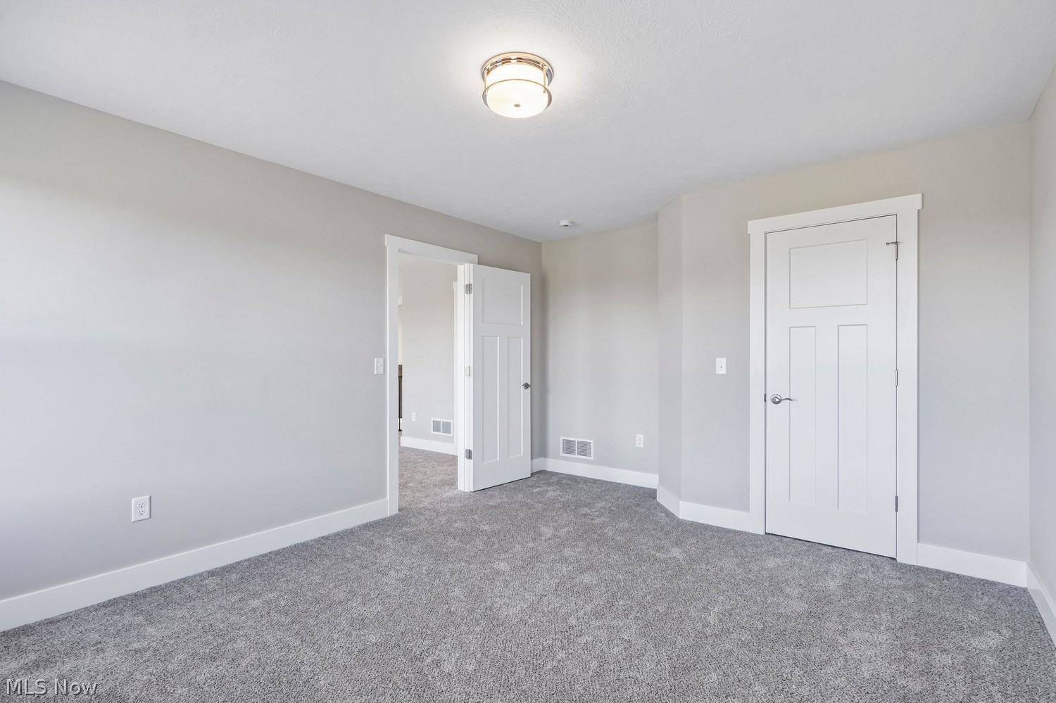 2287 NW Ledgestone Drive NW Uniontown OH 44685