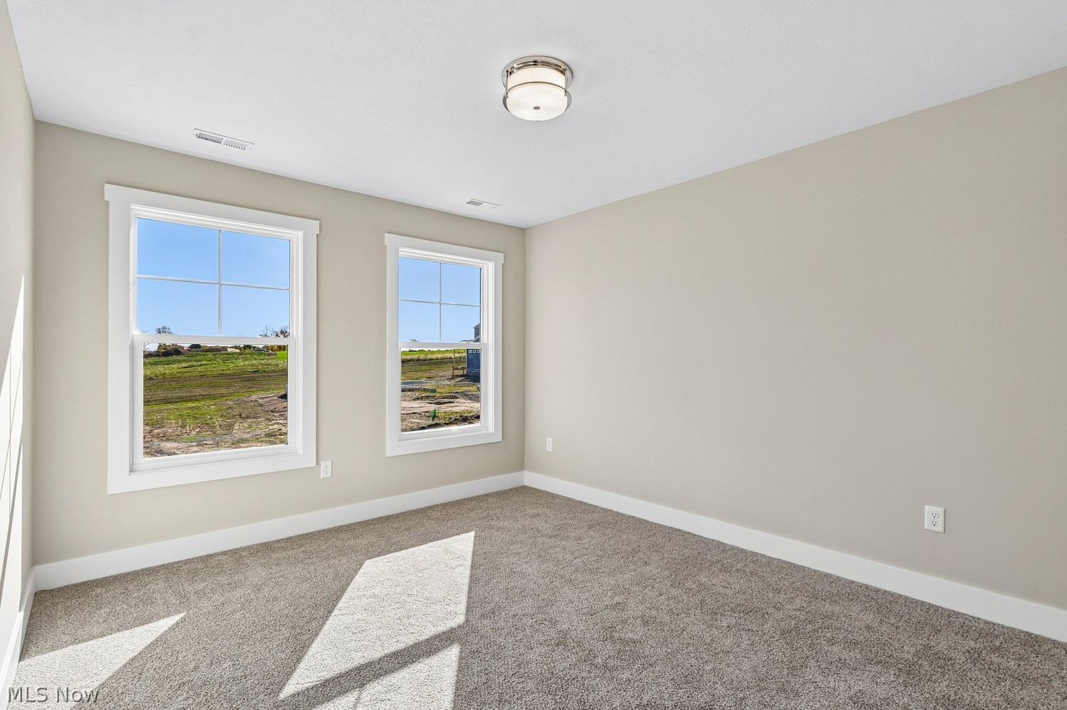 2287 NW Ledgestone Drive NW Uniontown OH 44685