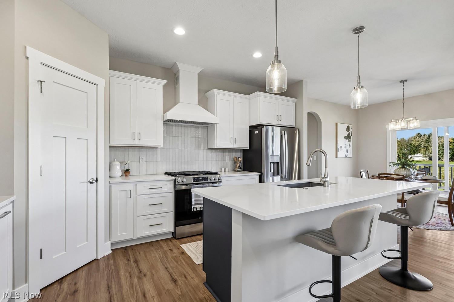 2287 NW Ledgestone Drive NW Uniontown OH 44685