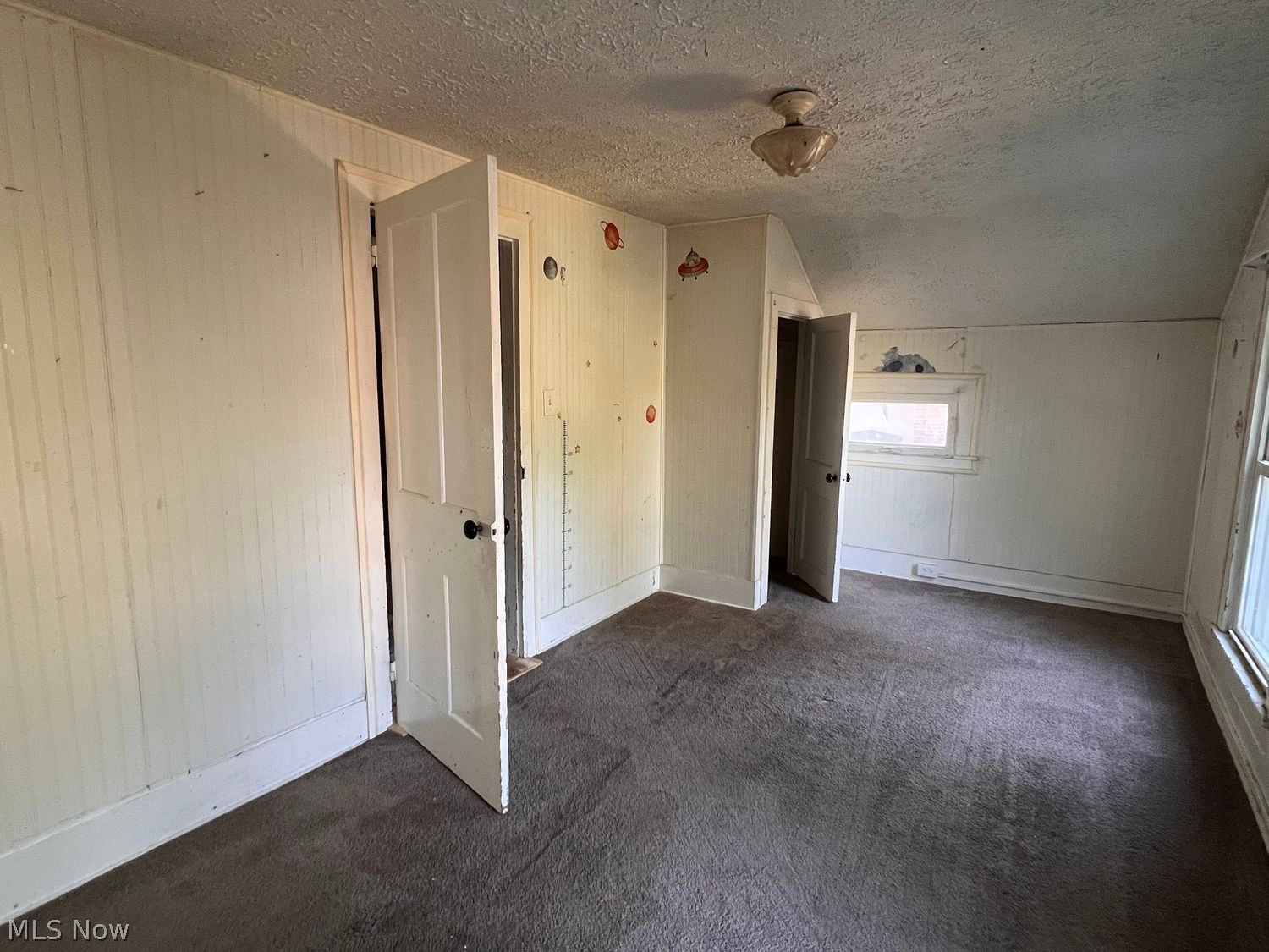 417 Courtland Street Wellington OH 44090