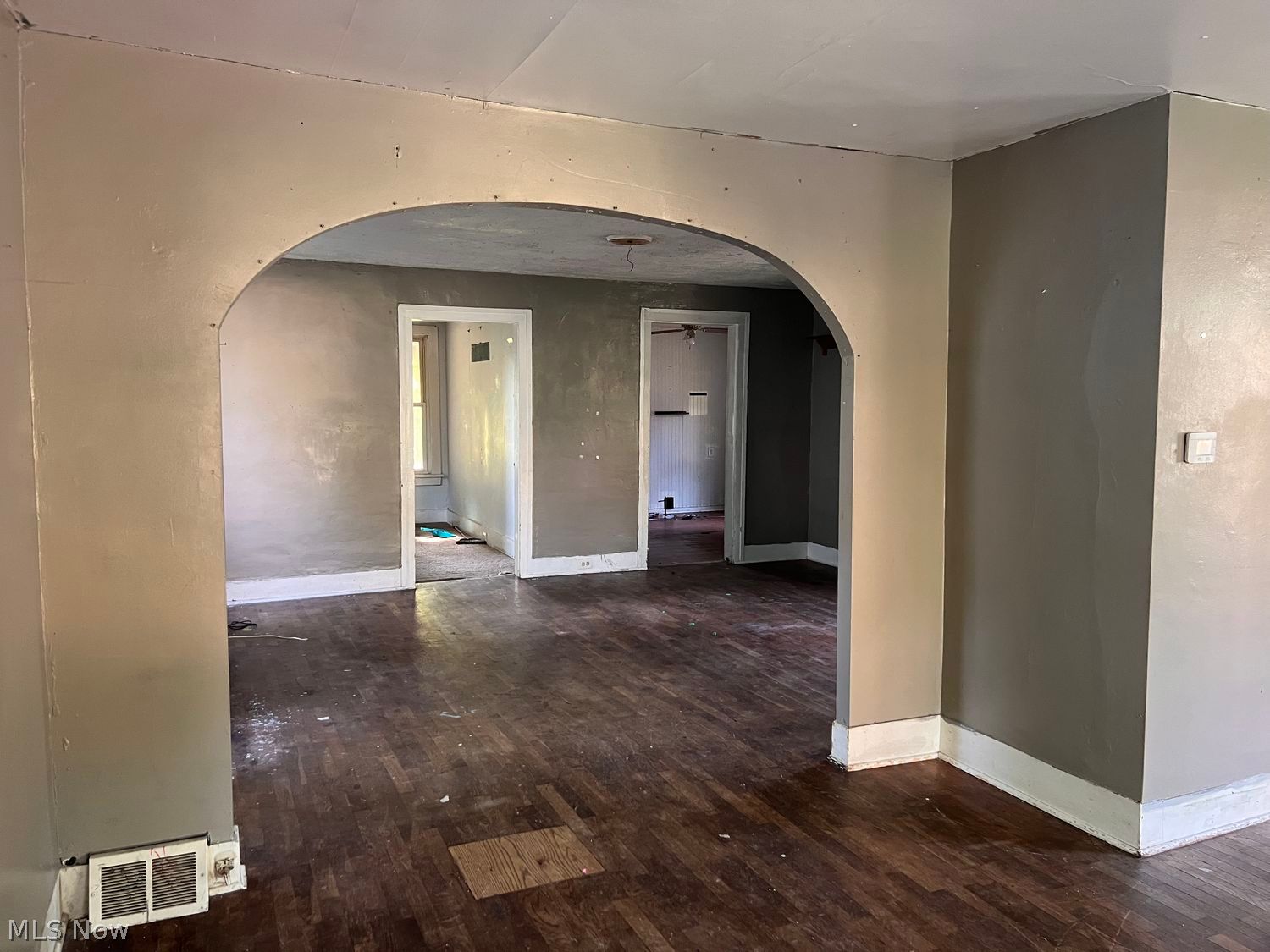 417 Courtland Street Wellington OH 44090