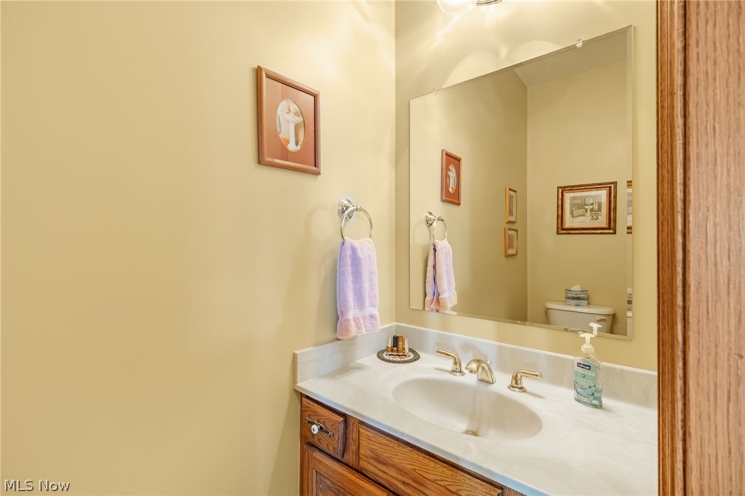 1575 Cornerstone Street SW Hartville OH 44632