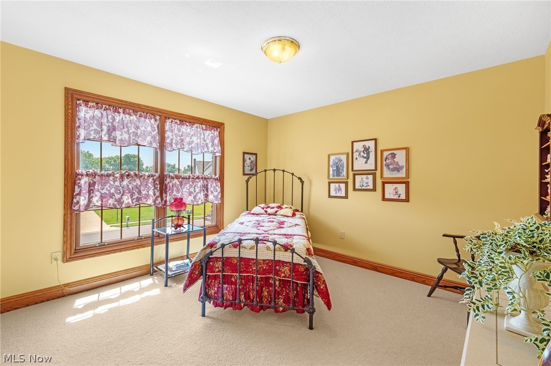1575 Cornerstone Street SW Hartville OH 44632