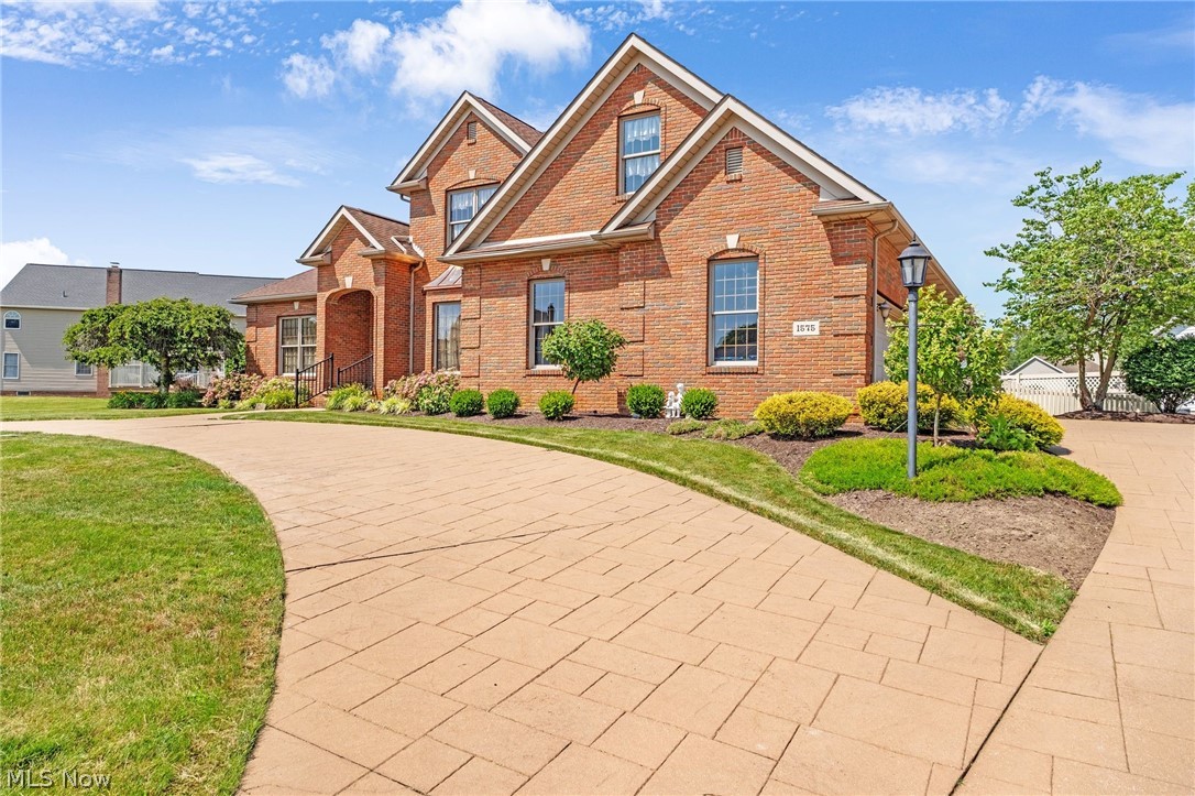 1575 Cornerstone Street SW Hartville OH 44632