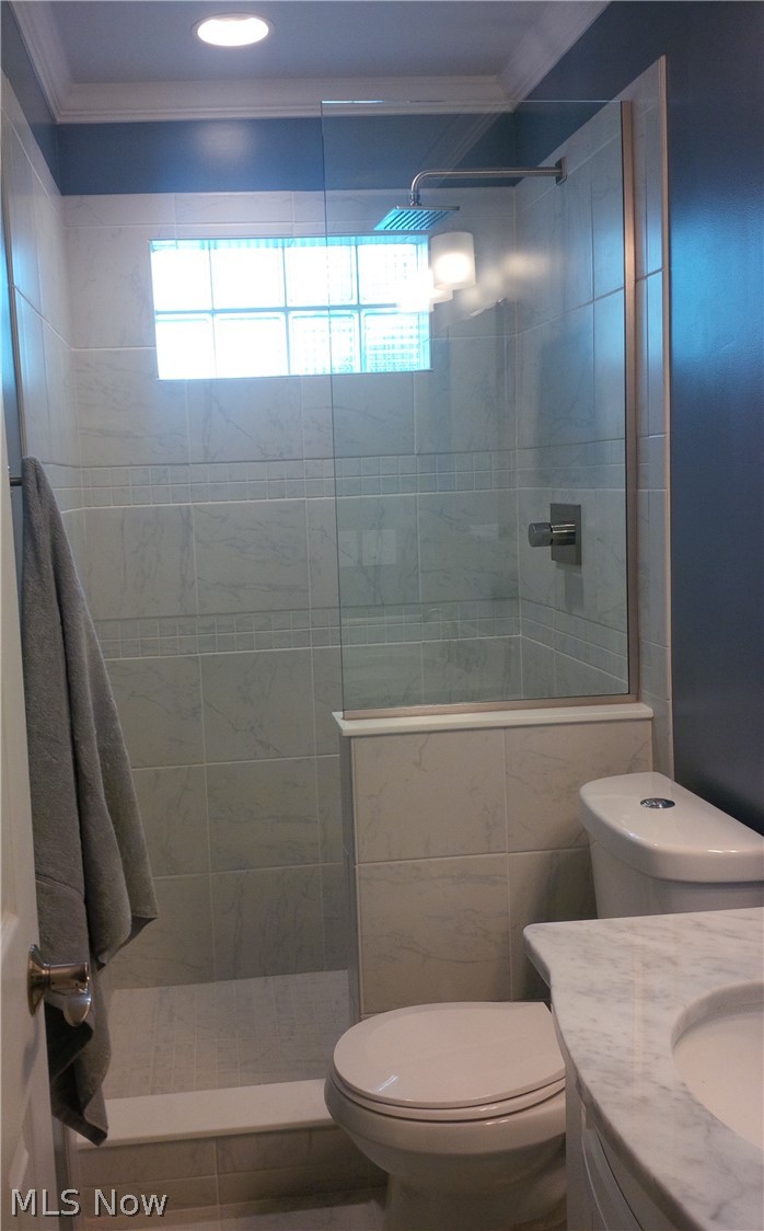 4649 Roosevelt Avenue NE Canton OH 44705