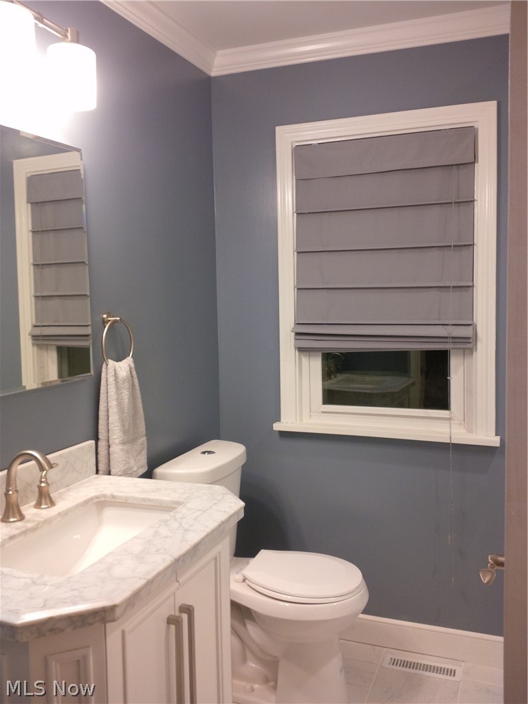 4649 Roosevelt Avenue NE Canton OH 44705
