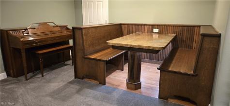 4649 Roosevelt Avenue NE Canton OH 44705